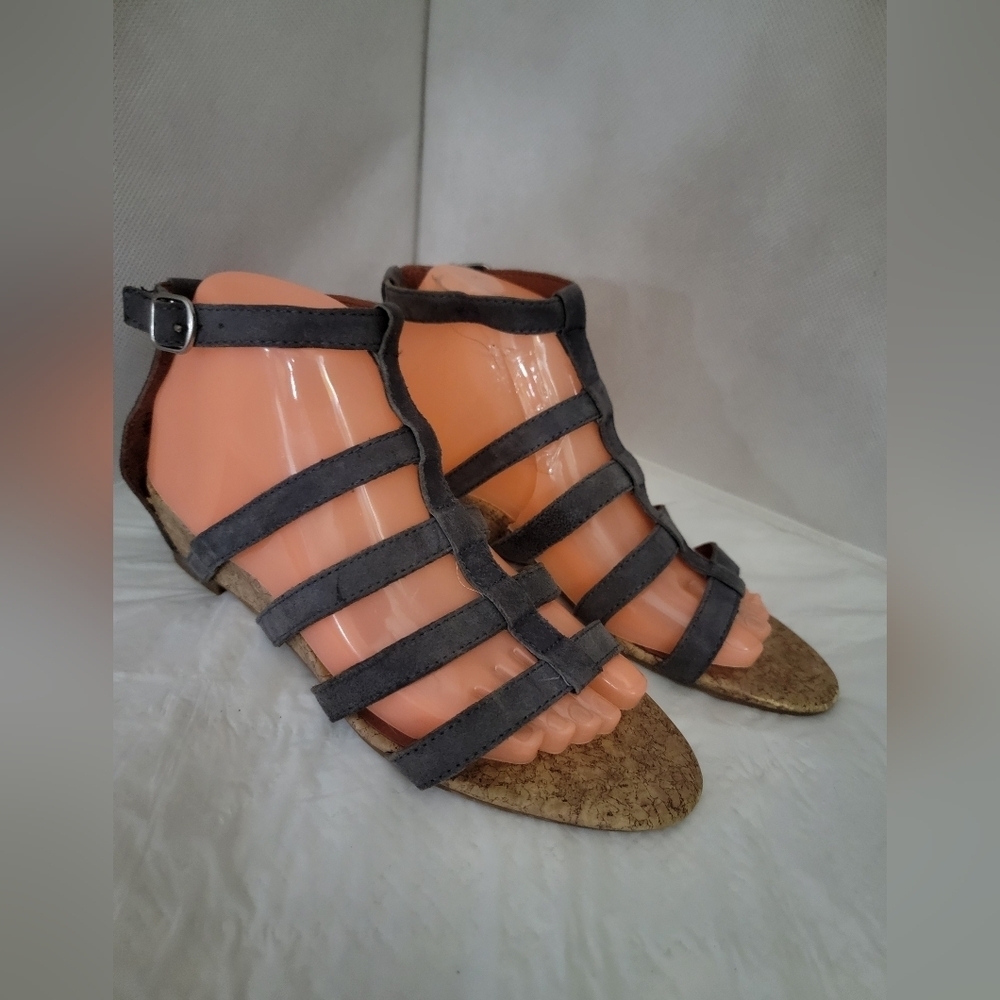 LUCKY BRAND GREY SLIP ON SANDALS WITH ANKLE BUCKLE (sz 7-1/2)